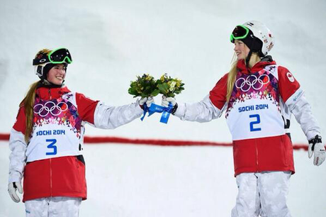 Justine & Chloe Dufour-Lapointe via @aeromikel