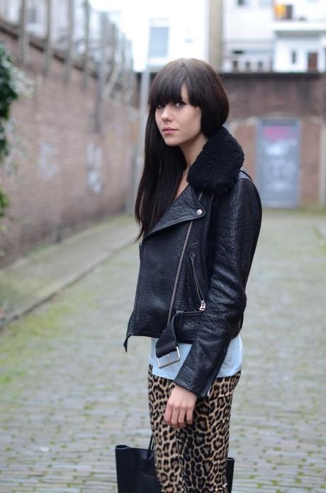outfit acne mape black leather jacket