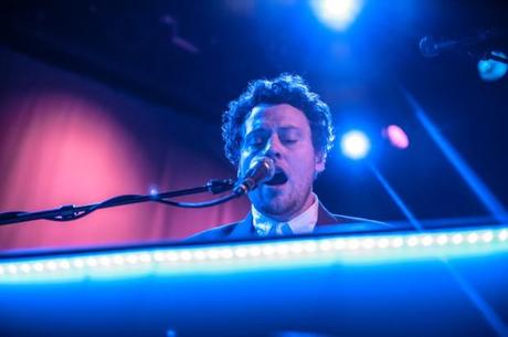 DSC 2477 620x412 METRONOMY HAD PEOPLE DANCING AT MUSIC HALL OF WILLIAMSBURG [PHOTOS]
