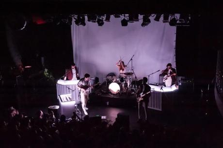 DSC 2863 620x412 METRONOMY HAD PEOPLE DANCING AT MUSIC HALL OF WILLIAMSBURG [PHOTOS]