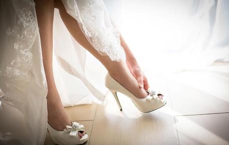 Bride trying on shoes