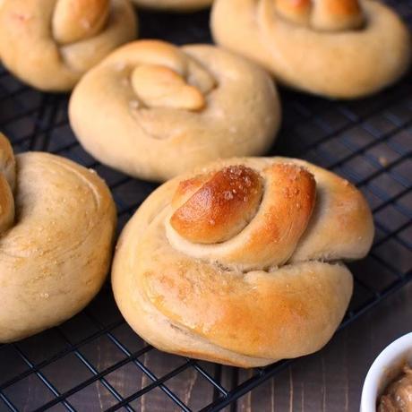 Sourdough Pretzels