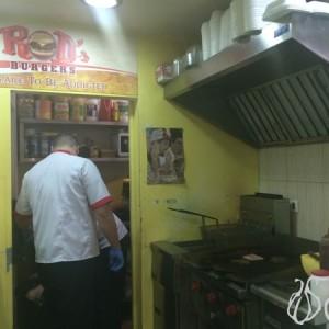 Rod's_Burger_Gemmayze_Beirut_Street_Food06