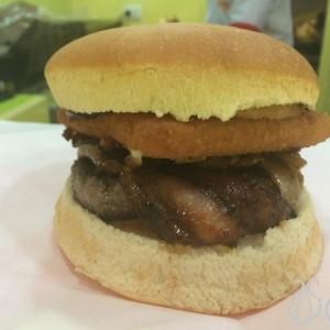 Rod's_Burger_Gemmayze_Beirut_Street_Food10