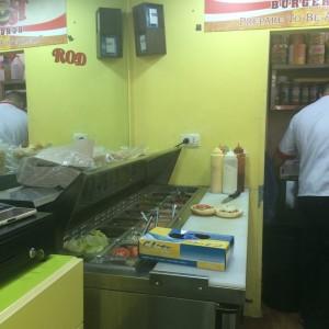 Rod's_Burger_Gemmayze_Beirut_Street_Food05