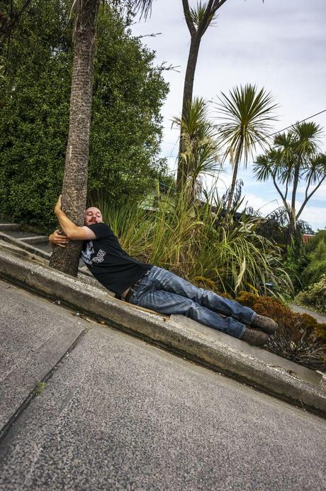 Largest birds and steepest streets