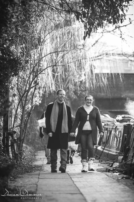Engagement photography on regents canal
