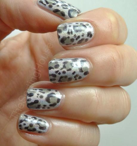 Holographic Gray Leopard Nail Art
