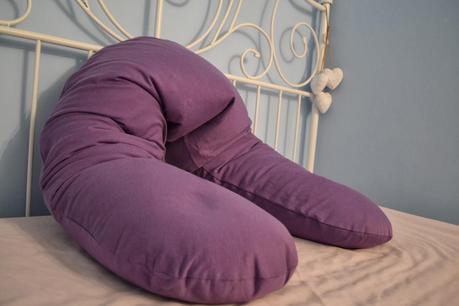 Review - Theraline Maternity Pillow