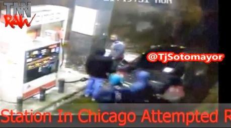 Chicago Thugs Pick The Wrong Guy To Rob At Gunpoint (Video)