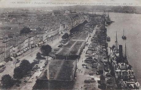 The Bordeaux waterfront... as featured on old postcards