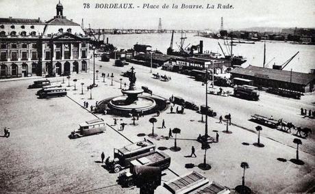 The Bordeaux waterfront... as featured on old postcards