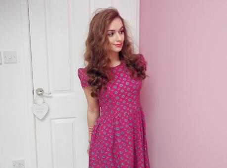 OOTD | Motel Raspberry Tea Dress OOTD | Motel Raspberry Tea Dress