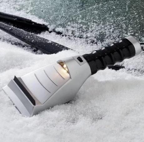 Heater Styled Ice Scraper for car windows