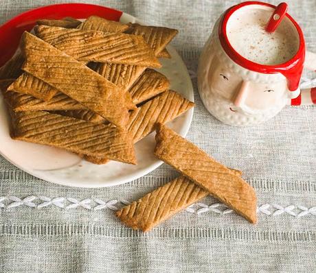 Swedish Spice Crisps (Muskotsnittar)