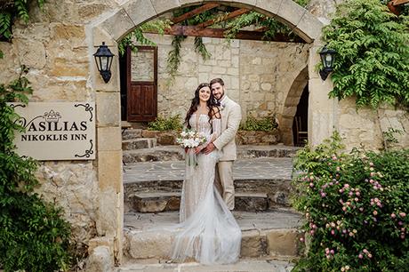 Spring wedding with a chic garden style | Molly & Austin