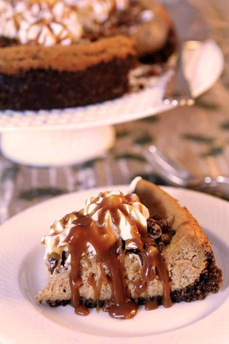 Pumpkin Cheesecake with Walnuts