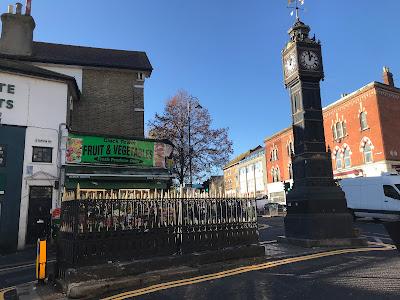 Stanley Arts, Norwood Junction... plus an ironmonger, a clocktower, a ghostsign and a canal