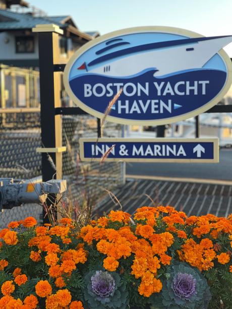 Boston Yacht Haven Inn