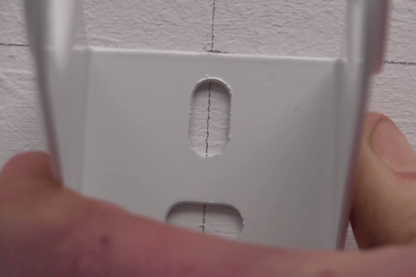 How to Install a Radiator_12_position Bracket on wall