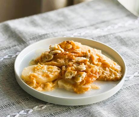 Crock Pot Corn Scalloped Potatoes