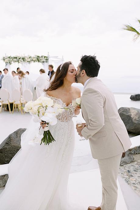 Destination wedding in a breathtaking setting | Scarlett & Robert