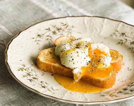 Ina Garten's Smashed Eggs on Toast