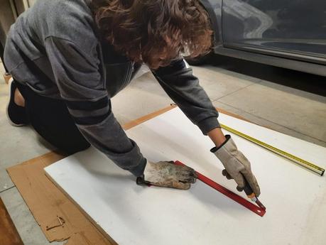 A Nativity diorama inside an antique steamer trunk (part 2, crafting the terrain) Making the landscape for our Christmas nativity diorama inside the steamer trunk