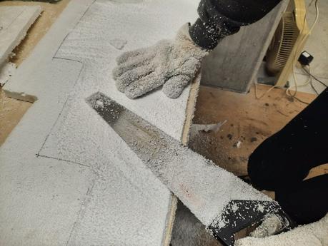 A Nativity diorama inside an antique steamer trunk (part 2, crafting the terrain) Making the landscape for our Christmas nativity diorama inside the steamer trunk