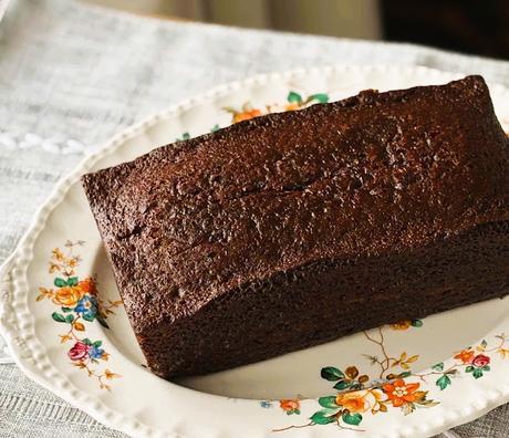 Pain d'Épices (French Gingerbread Loaf)