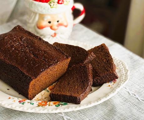 Pain d'Épices (French Gingerbread Loaf)