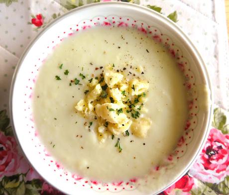 Easy Cauliflower Cheese Soup