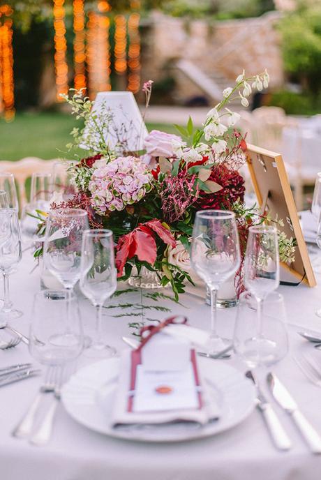 Fall wedding with romantic shades of red and pink | Georgia & Thomas