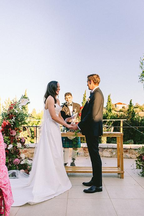 Fall wedding with romantic shades of red and pink | Georgia & Thomas