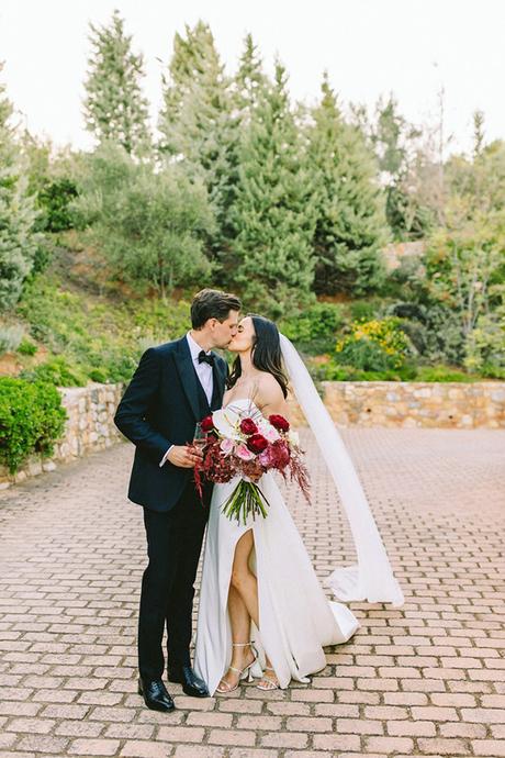 Fall wedding with romantic shades of red and pink | Georgia & Thomas