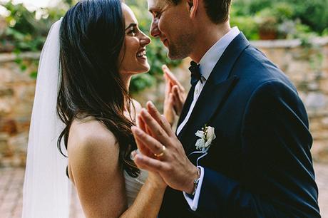 Fall wedding with romantic shades of red and pink | Georgia & Thomas