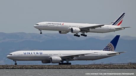 Boeing 777-300ER Air France & United Airlines