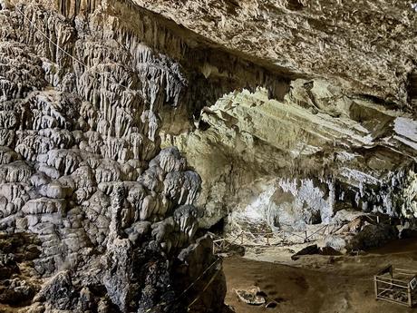 Rock formations and cave features inside the Grutas Del Mamut cave in Chiapas