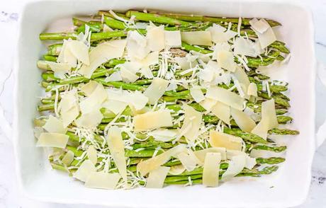 Cheesy Garlic Roasted Asparagus