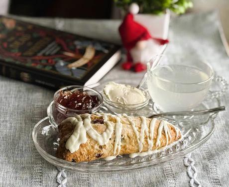 White Chocolate Cranberry Scones