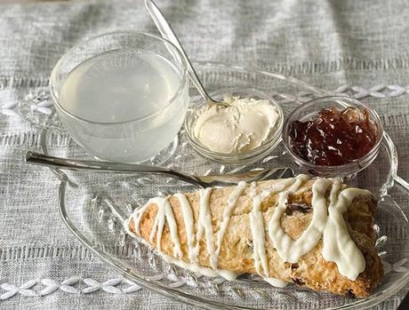 White Chocolate Cranberry Scones