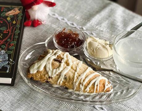 White Chocolate Cranberry Scones