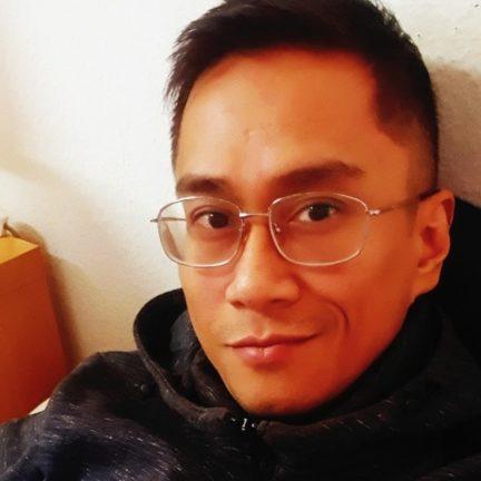 Meet the reviewers behind our world embroidery shops listing Vincent of Worksofhands