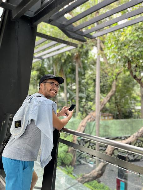 mistress story, gay man love story, falling in love with a married man, bisexual relationship, self-empowerment journey, overcoming toxic relationships, forbidden love story, being a mistress struggles, gay dating apps experience, reclaiming self-worth, escaping a toxic relationship, love and obsession, relationship redemption, finding self-respect, love triangle challenges, self-love and healing, breaking free from toxic love, life lessons from forbidden love, empowering life choices, Jonathan Orbuda life story