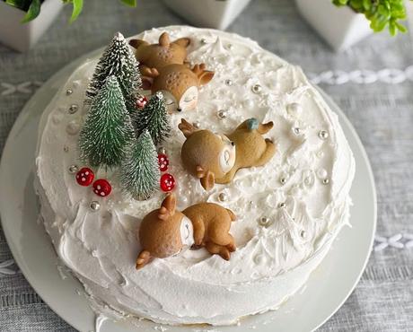 Christmas Cake, 2024