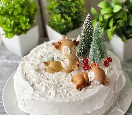 Christmas Cake, 2024