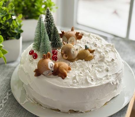 Christmas Cake, 2024