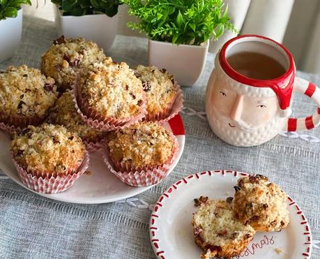 Cranberry Eggnog Muffins