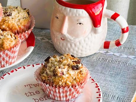 Cranberry Eggnog Muffins