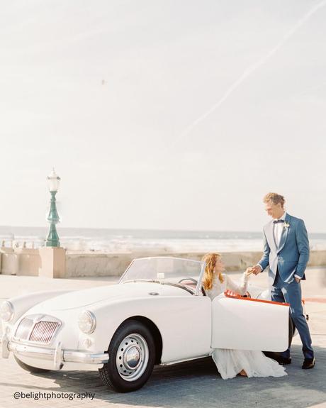 wedding transportation vintage retro wedding car bride and groom